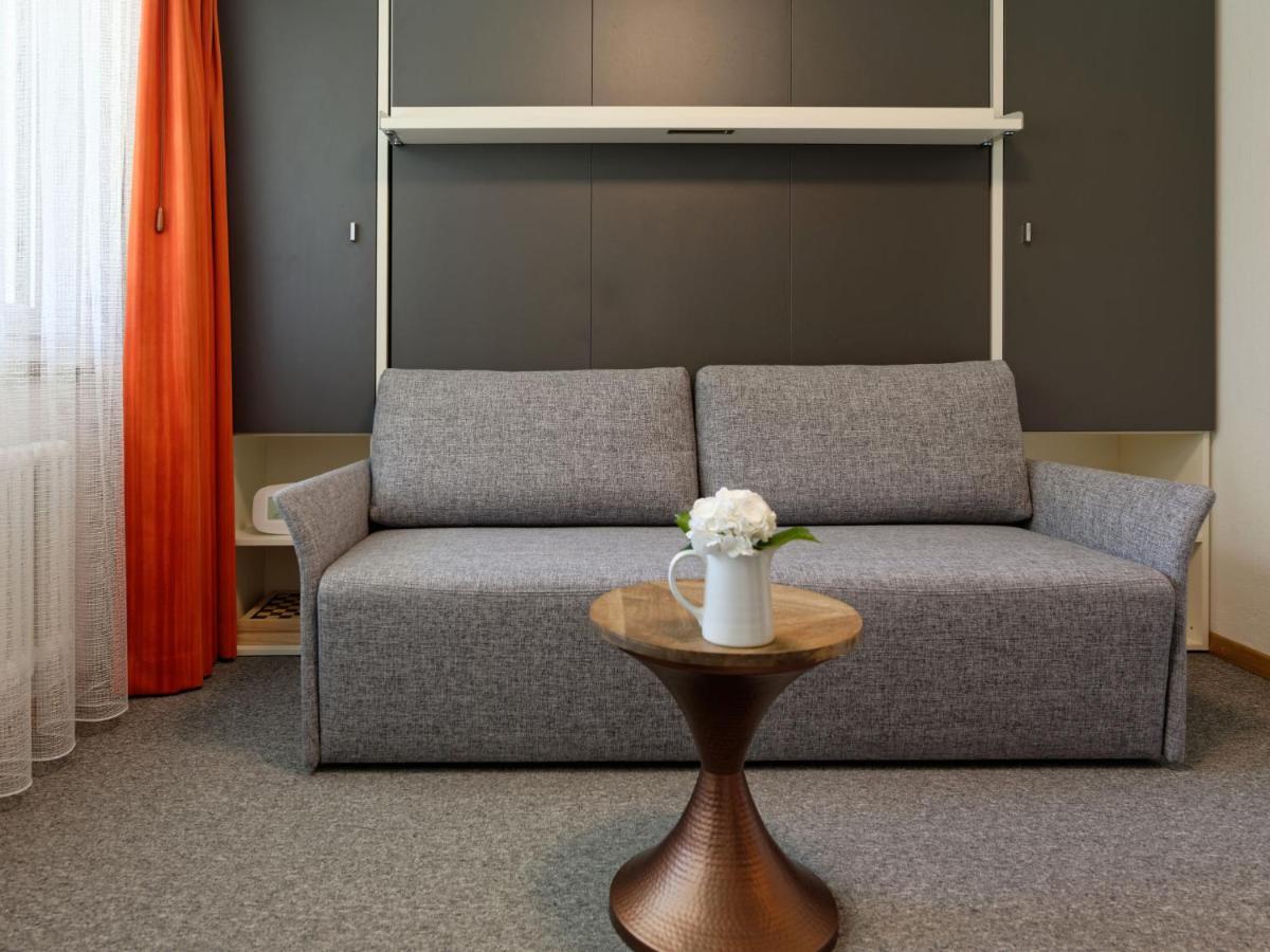 Apartment Hubertus-1 By Interhome Zermatt Bagian luar foto