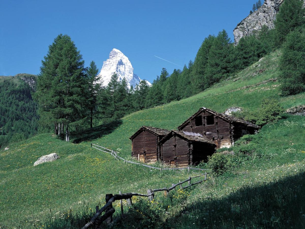 Apartment Hubertus-1 By Interhome Zermatt Bagian luar foto